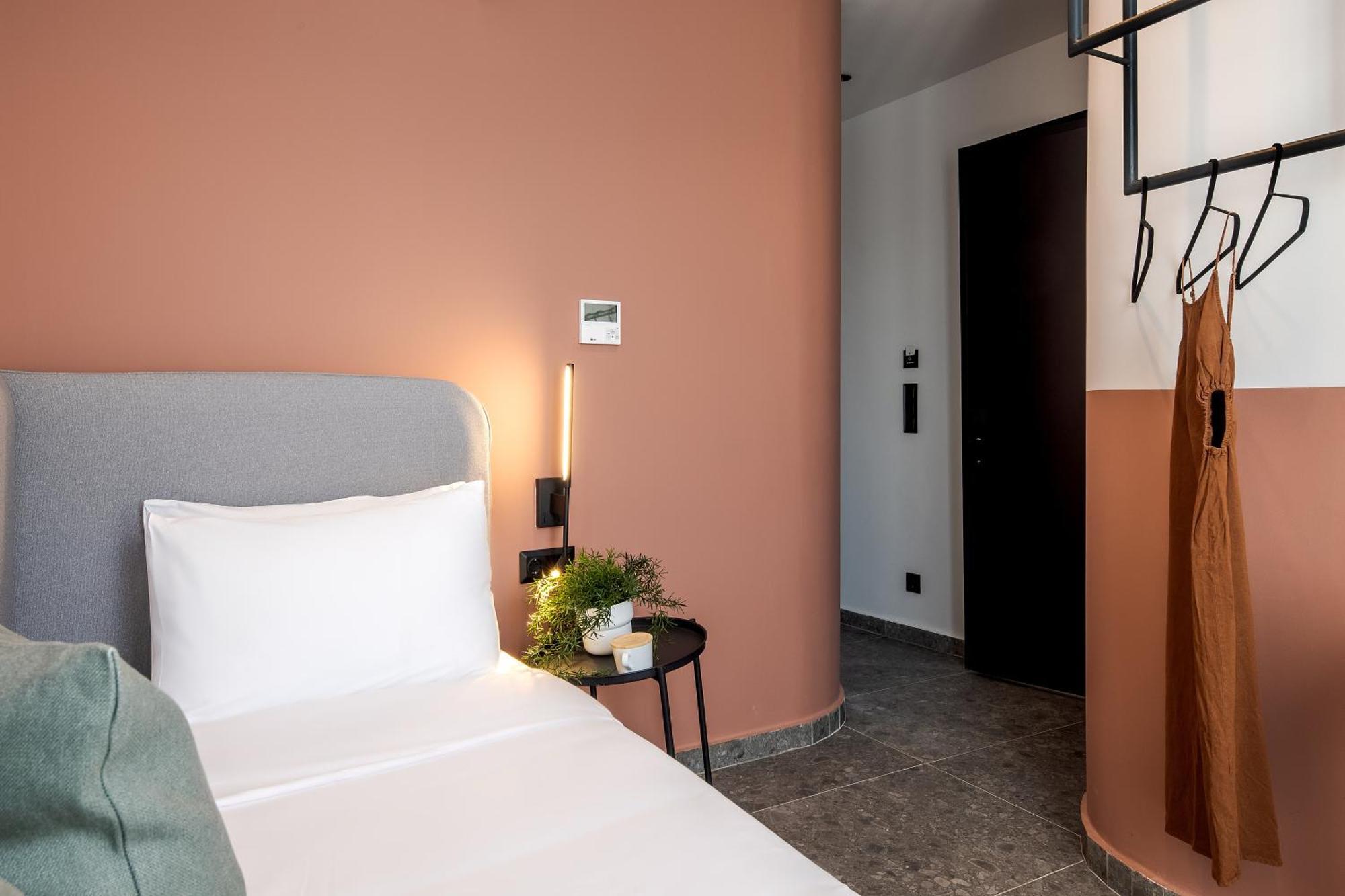 Bonnie Athens By Nin&Bau Hotel ภายนอก รูปภาพ